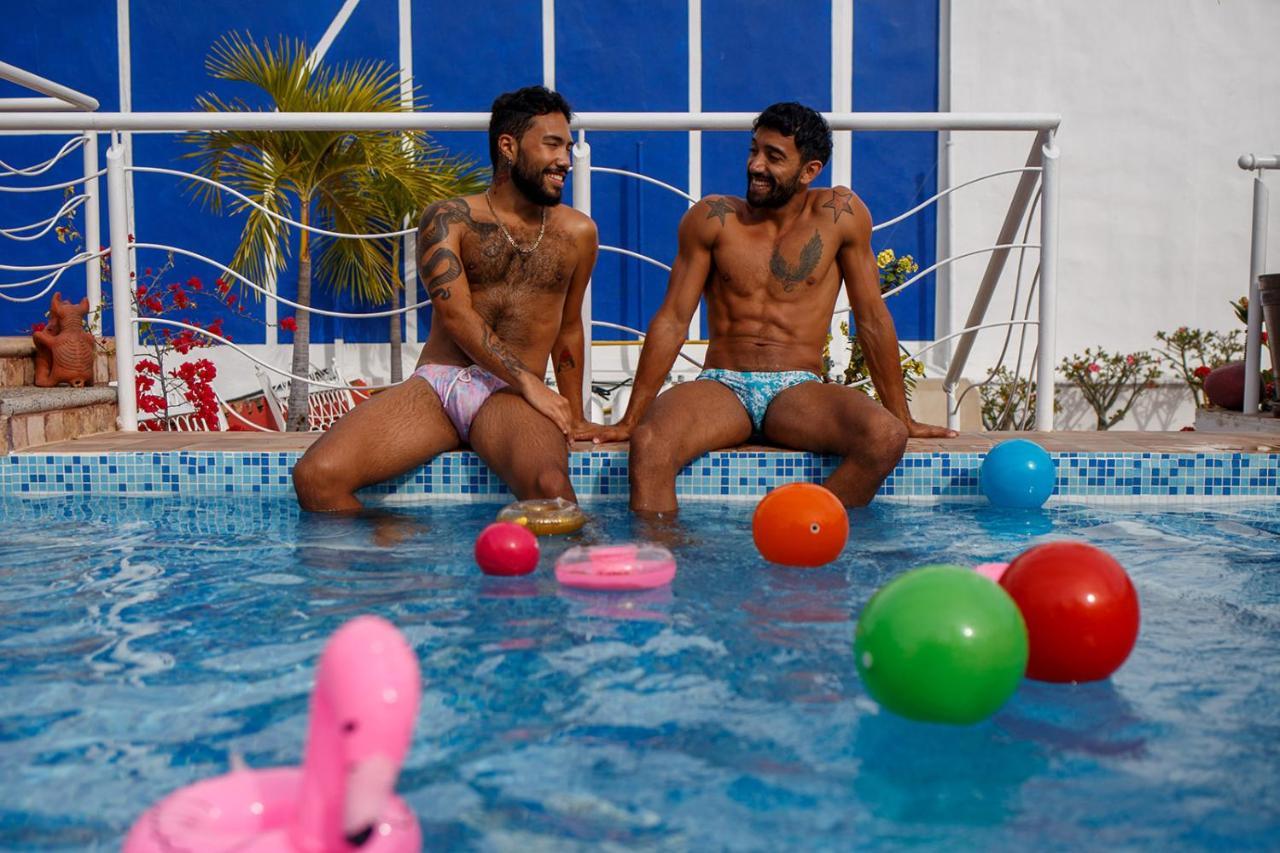 La Iguana Vallarta Lgbt Adults Only - Romantic Zone - Party Clubbing Street 푸에르토 발라타 외부 사진