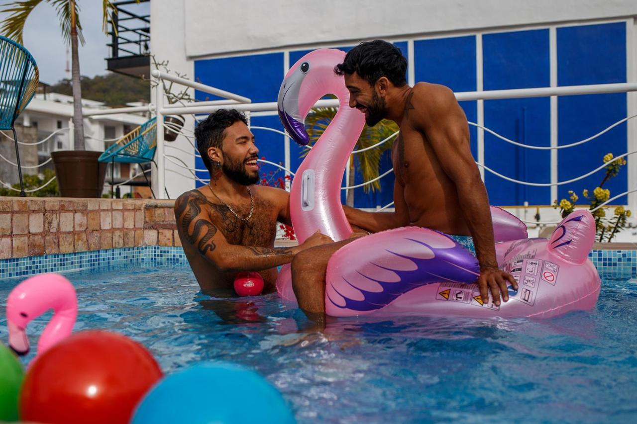 La Iguana Vallarta Lgbt Adults Only - Romantic Zone - Party Clubbing Street 푸에르토 발라타 외부 사진