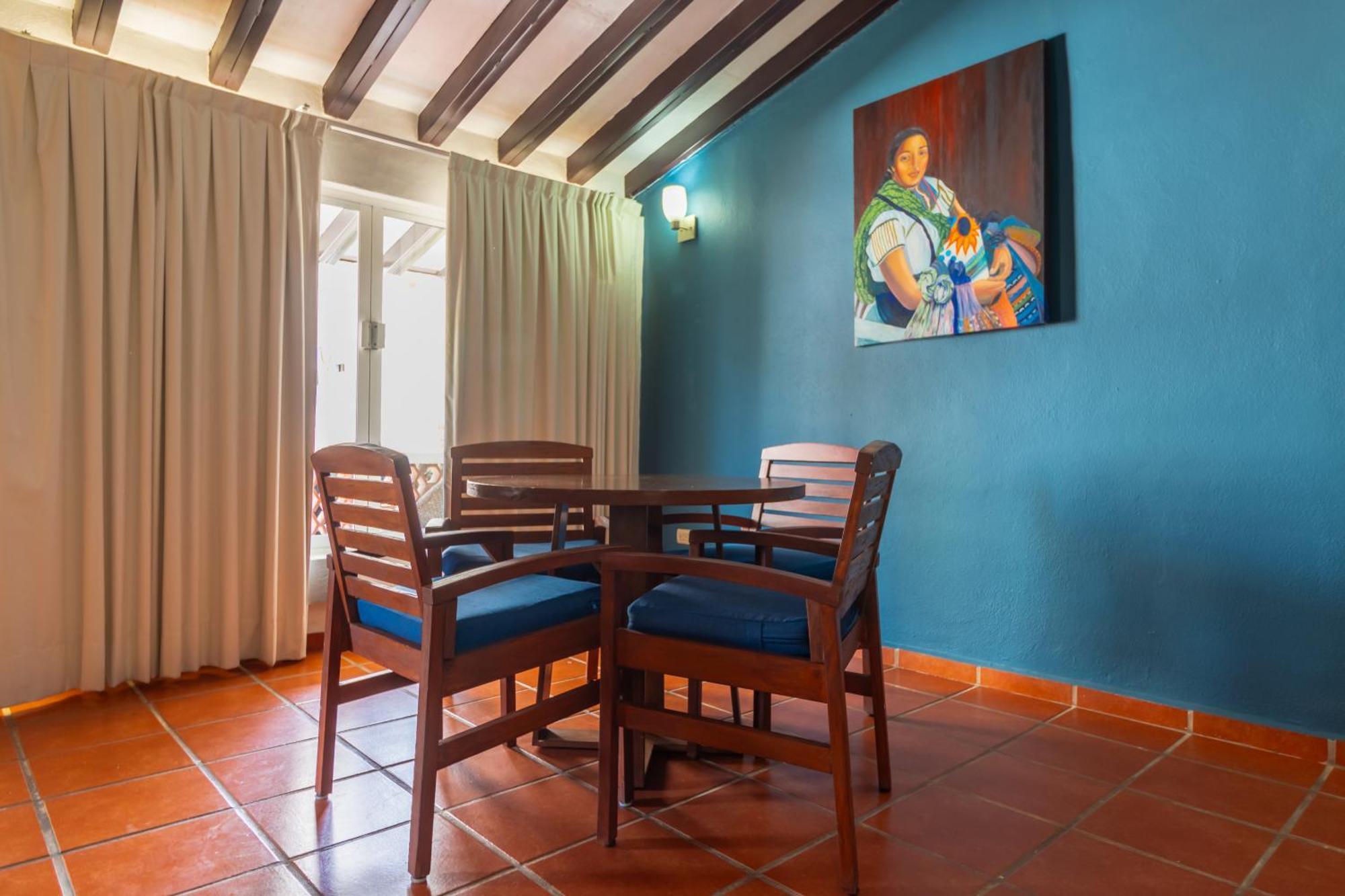 La Iguana Vallarta Lgbt Adults Only - Romantic Zone - Party Clubbing Street 푸에르토 발라타 외부 사진