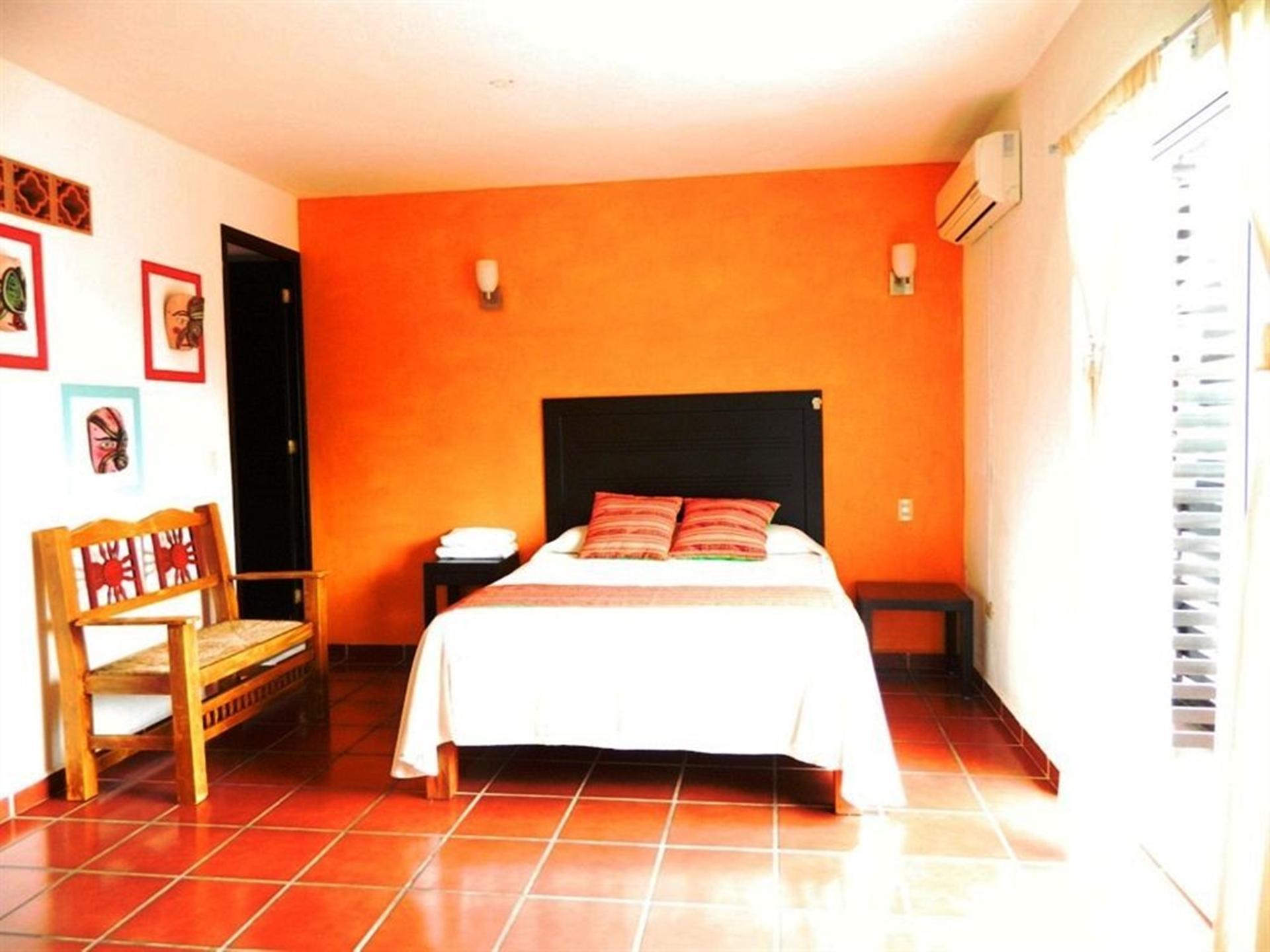 La Iguana Vallarta Lgbt Adults Only - Romantic Zone - Party Clubbing Street 푸에르토 발라타 외부 사진