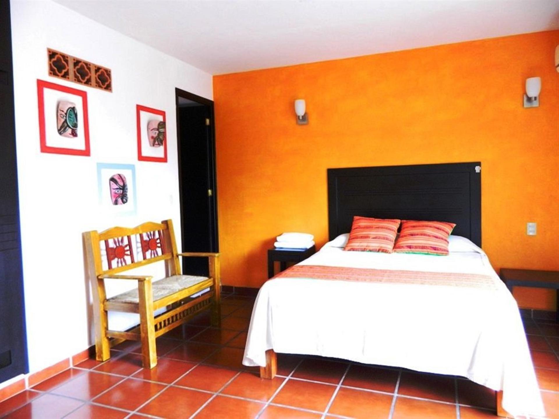 La Iguana Vallarta Lgbt Adults Only - Romantic Zone - Party Clubbing Street 푸에르토 발라타 외부 사진