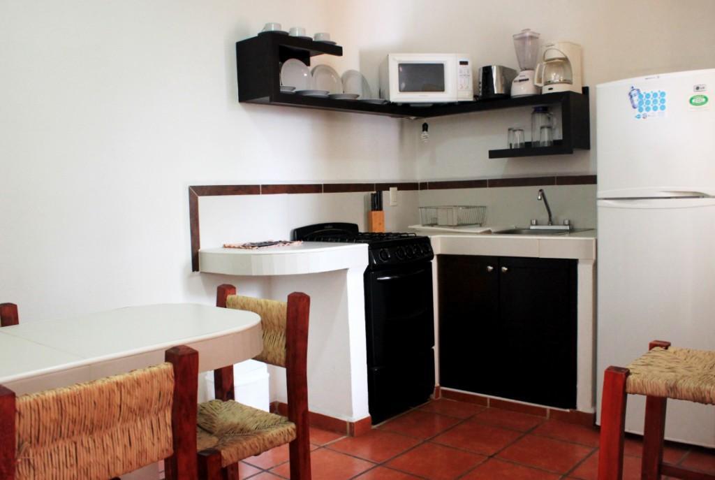 La Iguana Vallarta Lgbt Adults Only - Romantic Zone - Party Clubbing Street 푸에르토 발라타 외부 사진